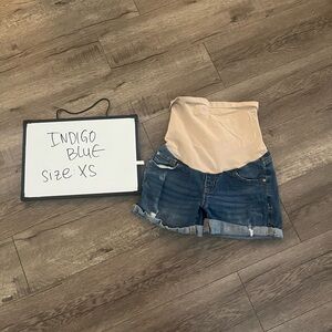 Indigo Blue Women's Rolled Hem Jean Shorts